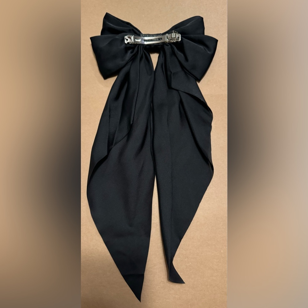 Extra long black hair bow - Picture 2 of 2